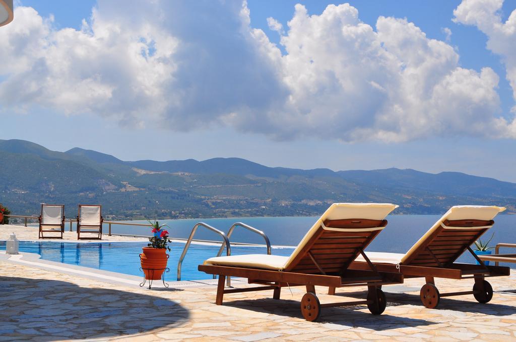 Pyrgos Zante Suites Аликанас Экстерьер фото